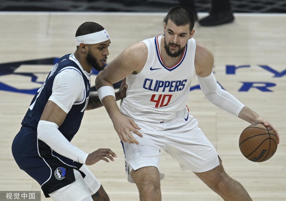 下防守和投 下防守和投