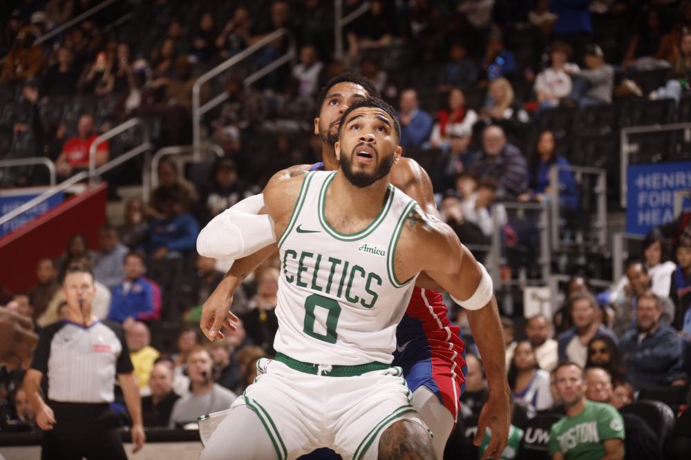 岸边钓鱼 岸边钓鱼