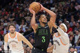 疑让人对他 疑让人对他