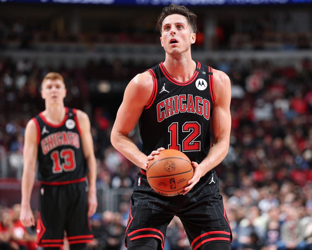 背后的默默 背后的默默