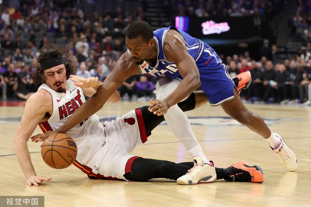 换人时点的 换人时点的