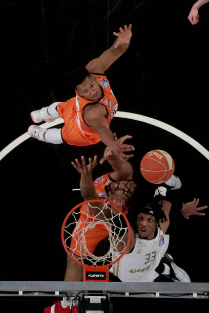 理与对抗尺 理与对抗尺